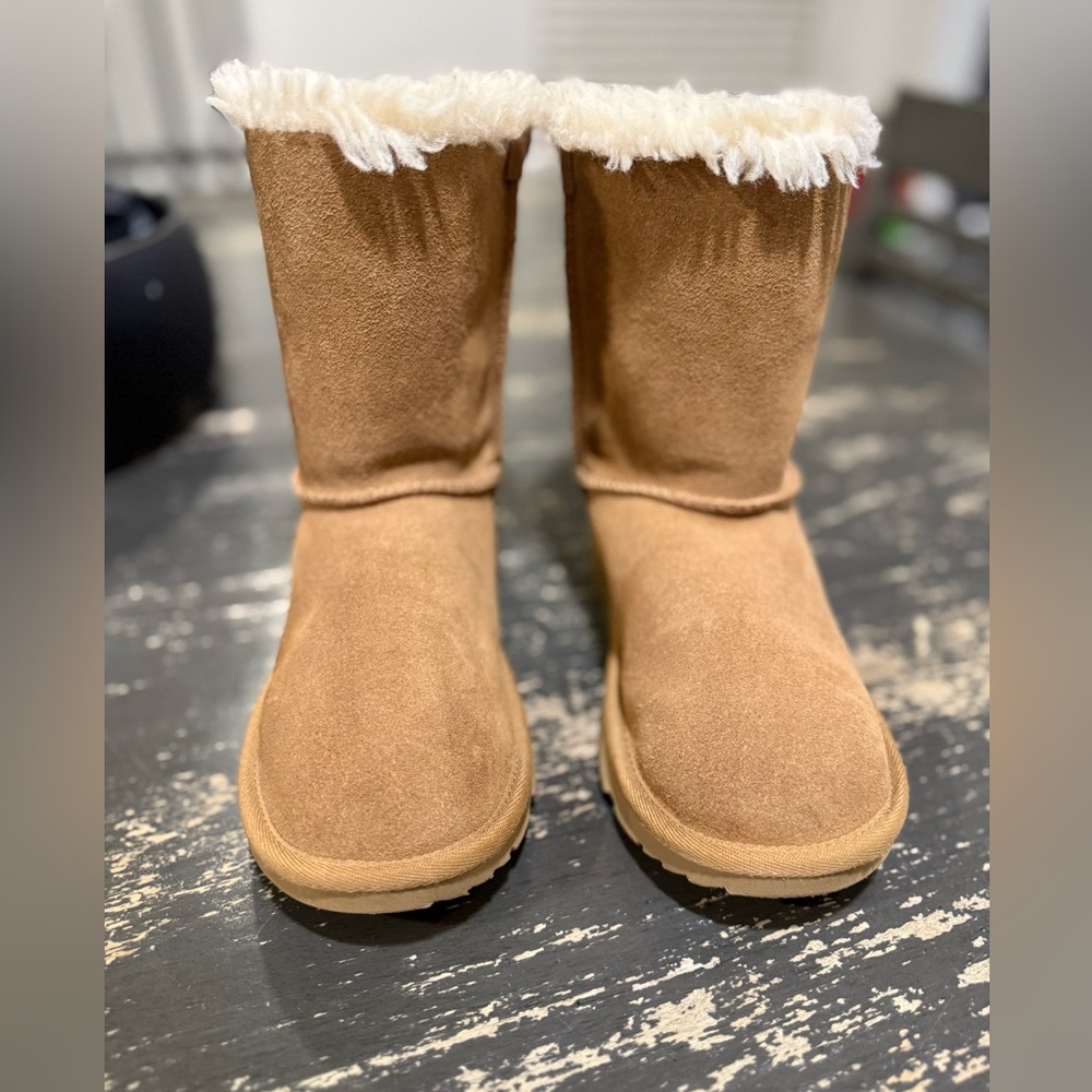UGG Tan Kids Boots with Cream Fur